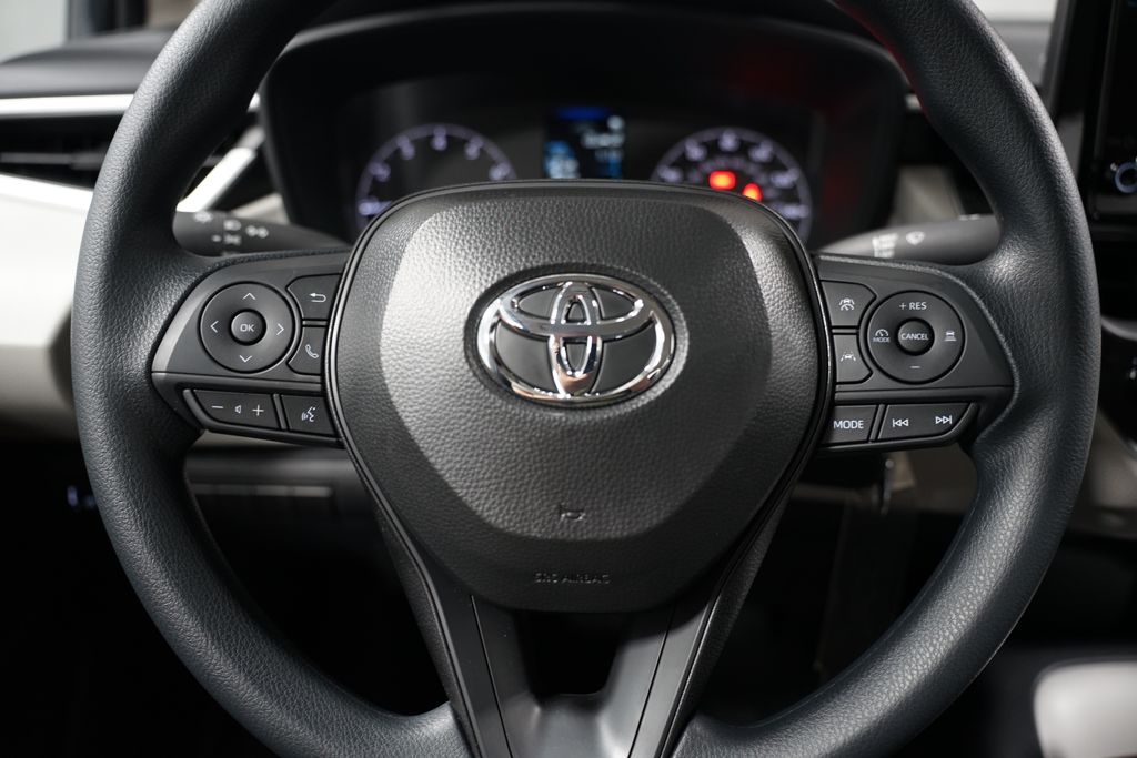 Thumbnail: 2025 Toyota Corolla - 12