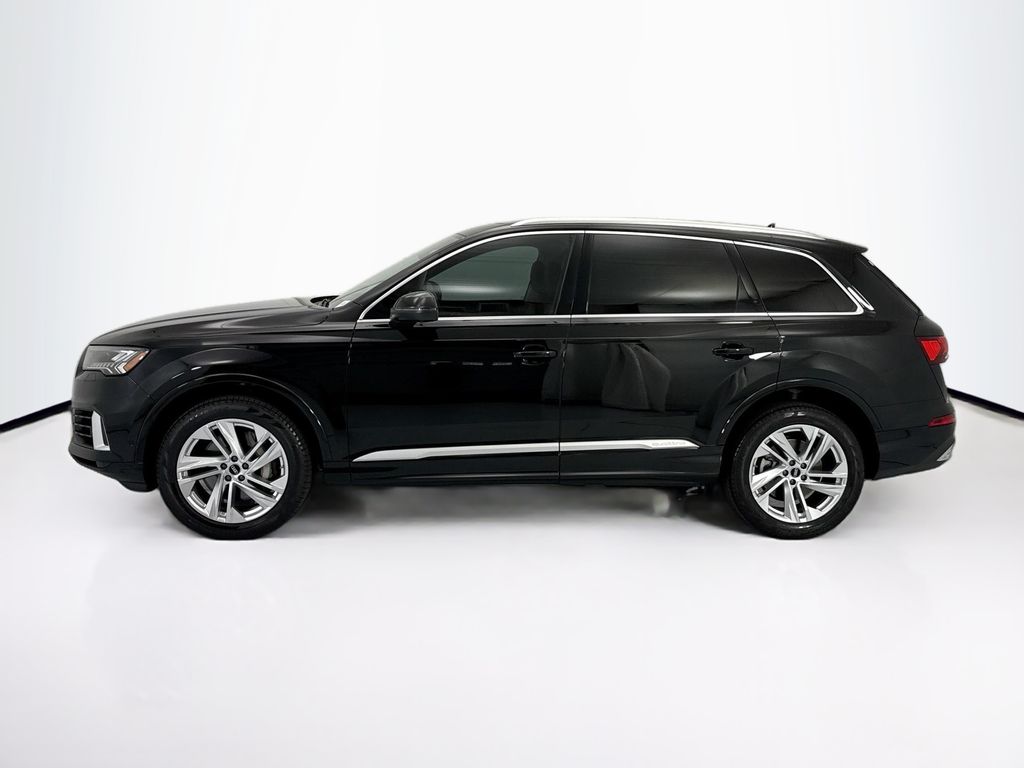 Thumbnail: 2023 Audi Q7 - 8