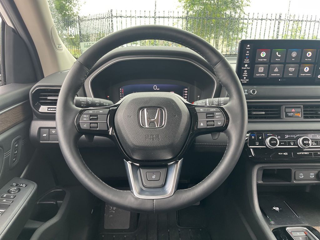 Thumbnail: 2026 Honda Pilot - 18