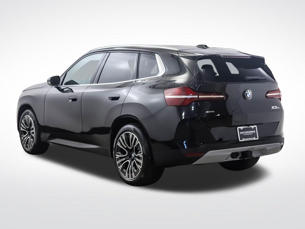 Thumbnail: 2026 BMW X3 - 3