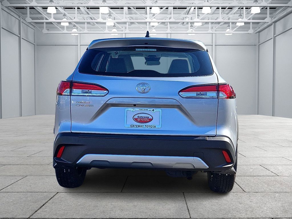 Thumbnail: 2025 Toyota Corolla Cross - 6