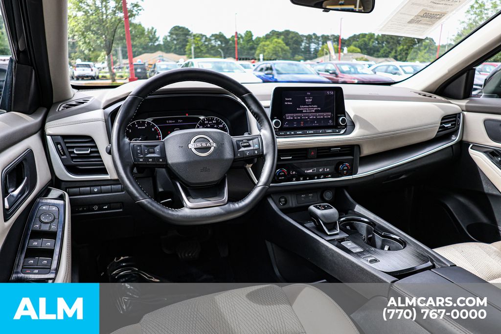 Used 2025 Black Nissan SV image 28