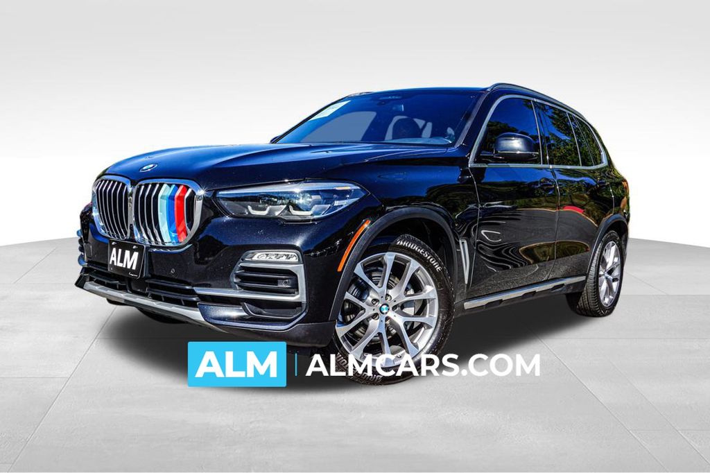 2021 BMW X5 40i's photo