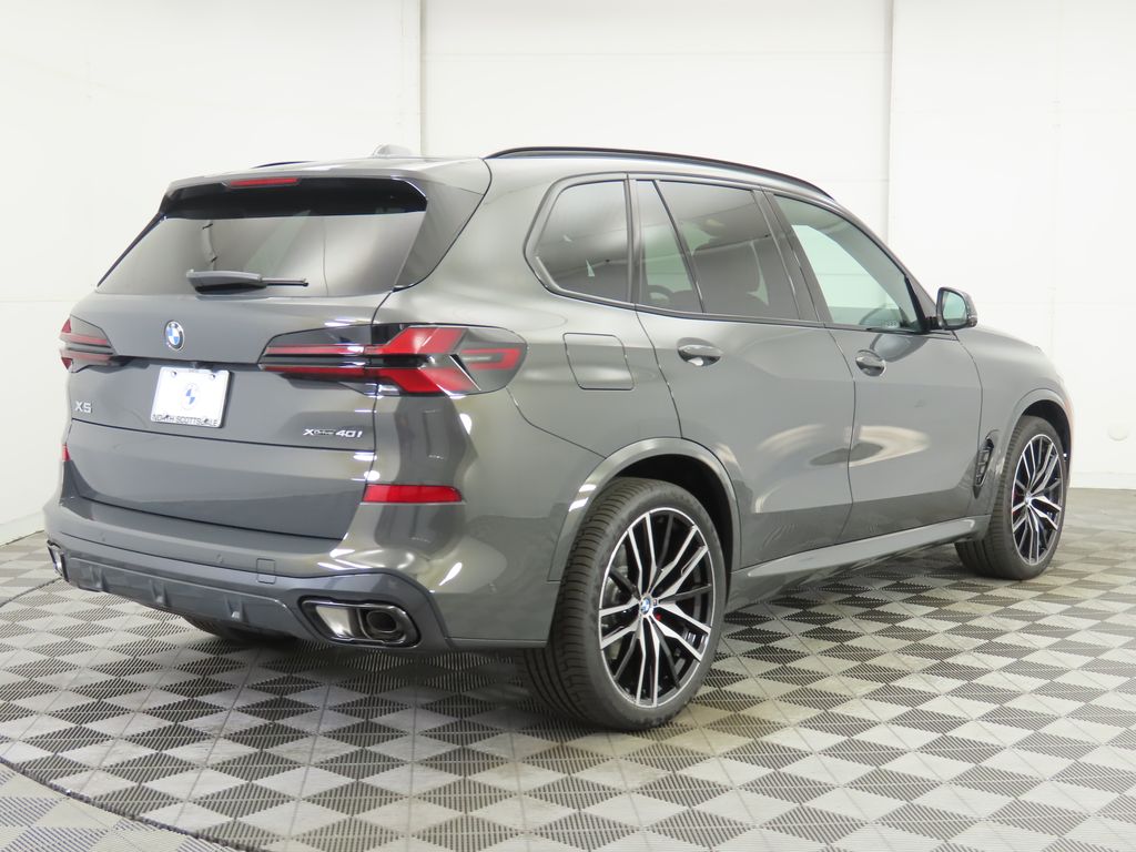 Thumbnail: 2026 BMW X5 - 5