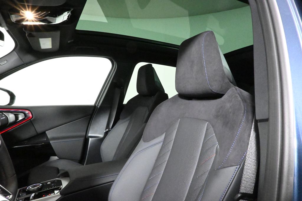 Thumbnail: 2026 BMW X3 - 16