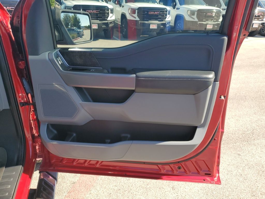 Used Car 2021 Ford F-150  Xlt For Sale Under $40,000 In Austin, Texas