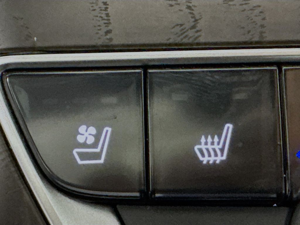 Used Car 2021 Honda Accord Hybrid  Touring For Sale Under $30,000 In Austin, Texas