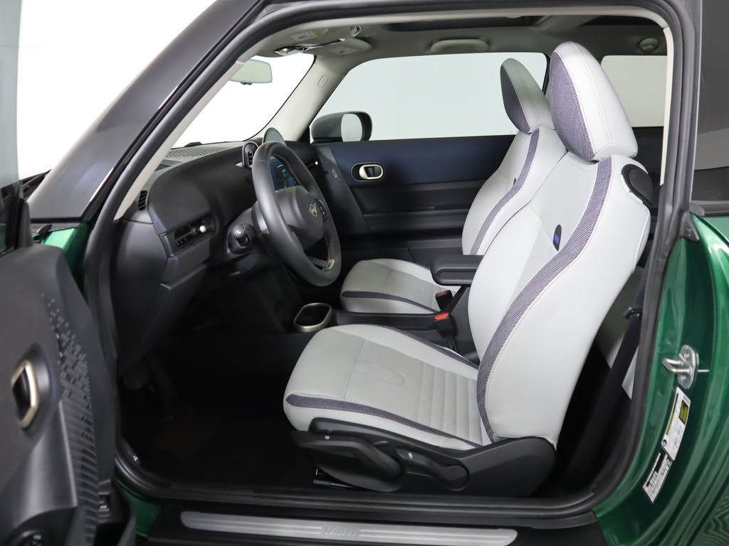 Thumbnail: 2025 MINI Cooper - 19