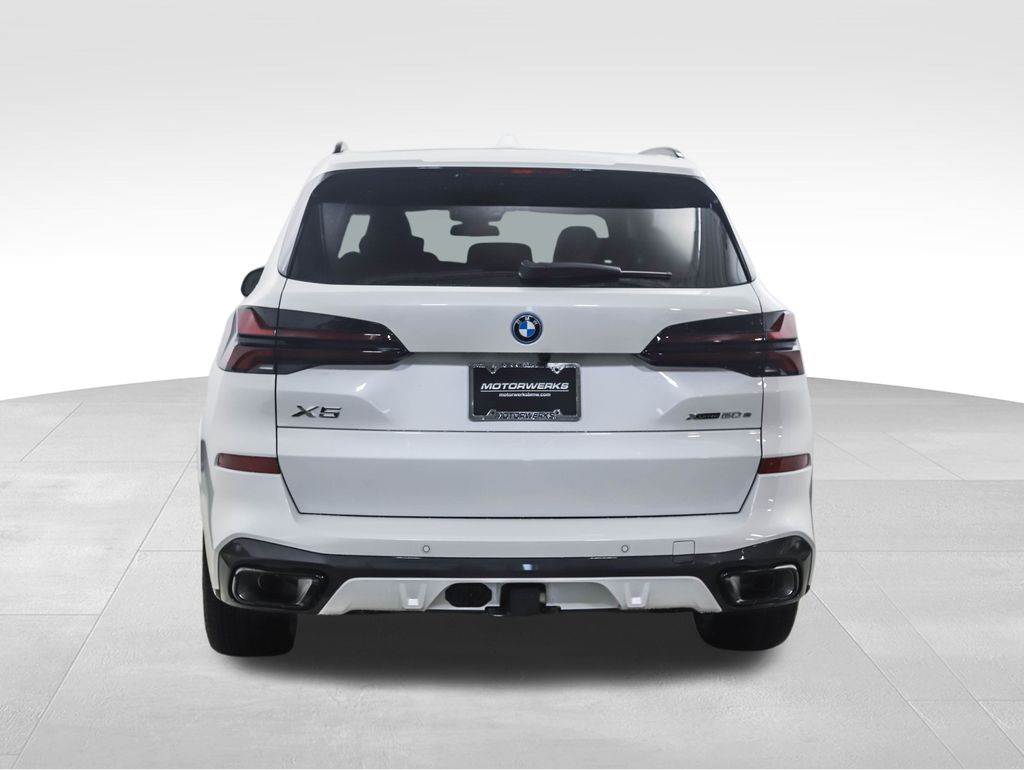 Thumbnail: 2026 BMW X5 - 4