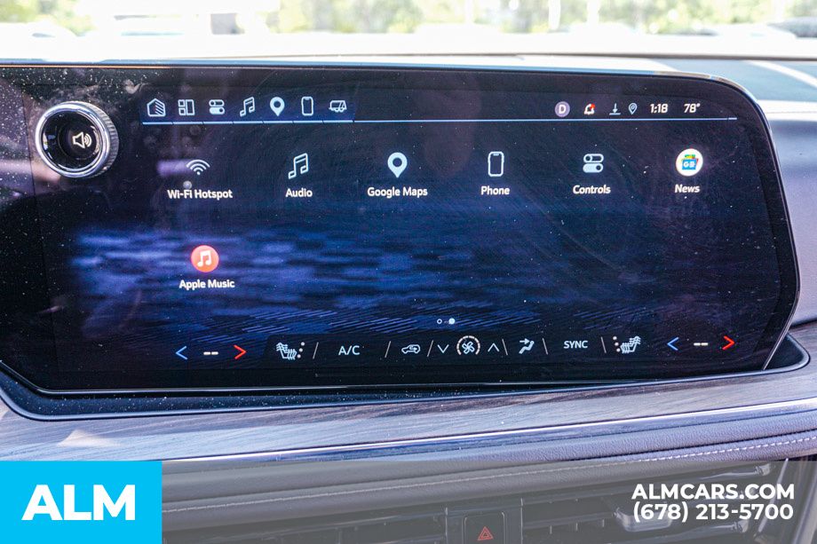 Used 2025 Gray Chevrolet LT image 37