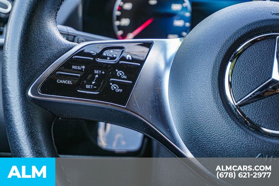 Used 2025 Black Mercedes-Benz GLA 250 image 29