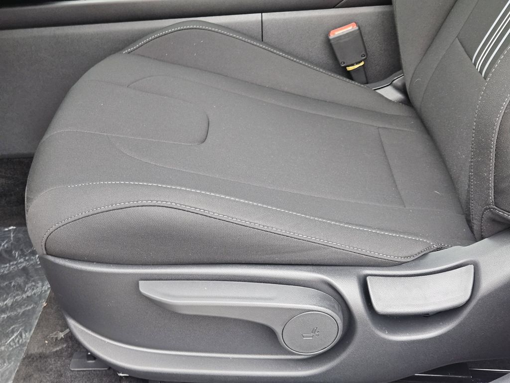 2026 Hyundai Elantra Hybrid