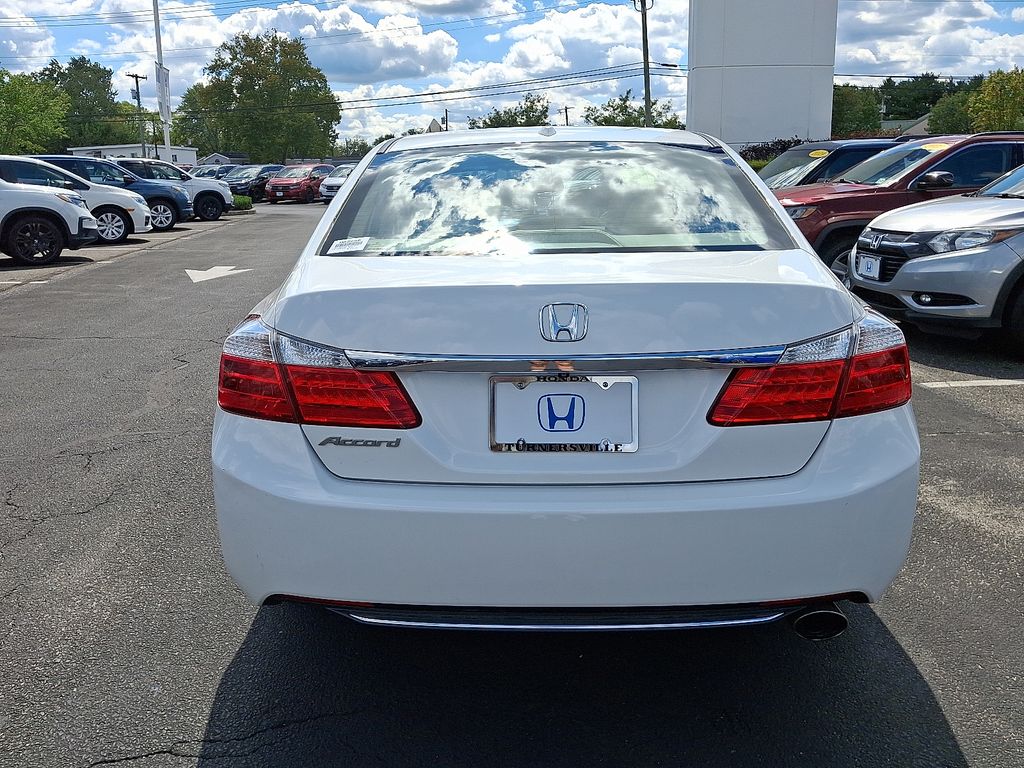 Thumbnail: 2015 Honda Accord - 5