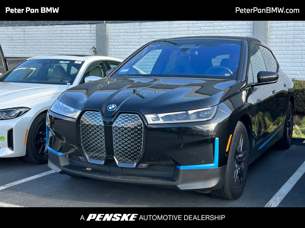 Thumbnail: 2023 BMW iX - 1