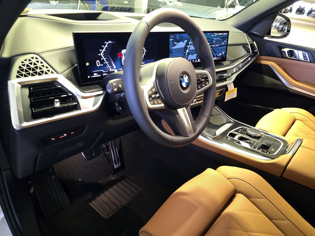 Used 2026 White BMW sDrive40i image 16