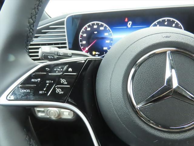 Thumbnail: 2026 Mercedes-Benz GLE - 11