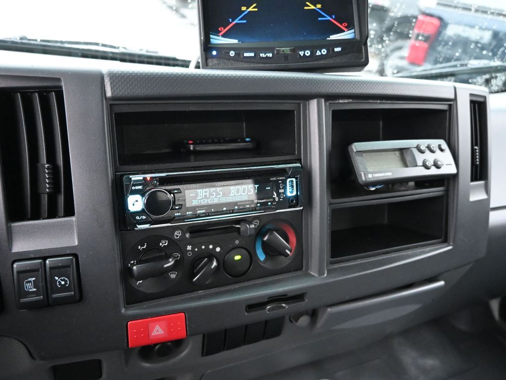 2016 Isuzu DSL REG AT 