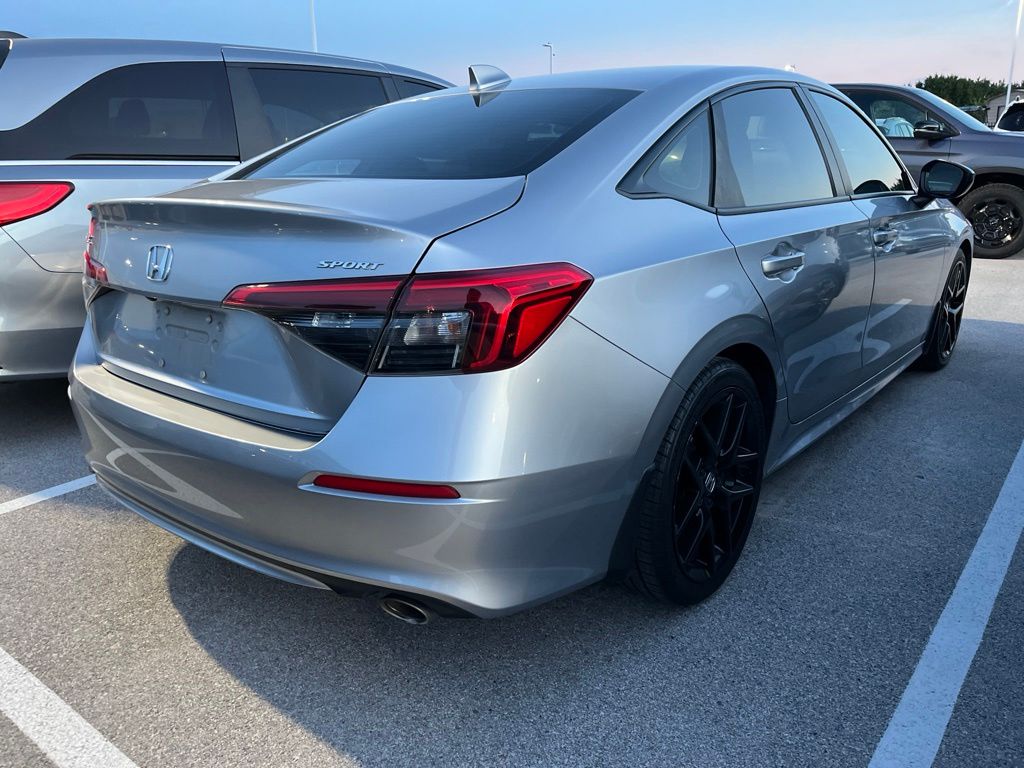 Thumbnail: 2022 Honda Civic - 3