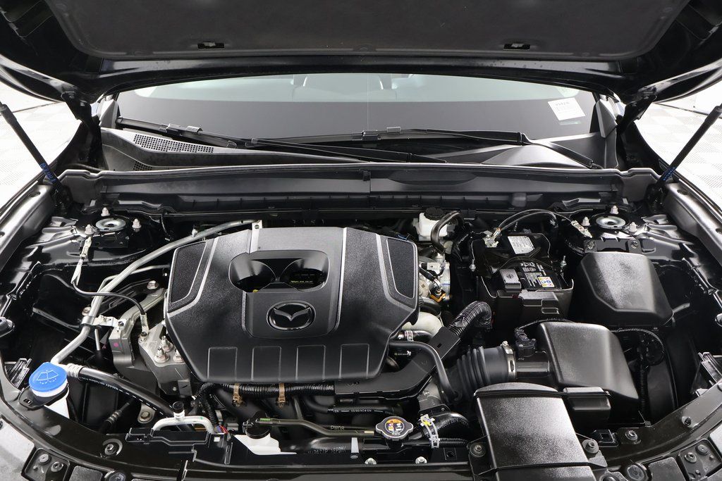 Thumbnail: 2025 Mazda CX-50 - 15