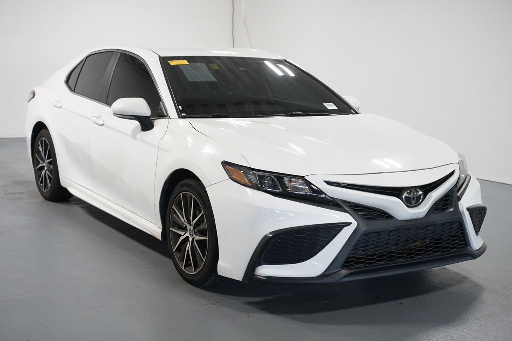 Thumbnail: 2023 Toyota Camry - 3