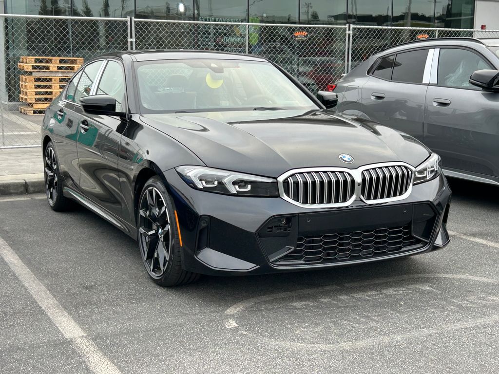 Thumbnail: 2025 BMW 3 Series - 2