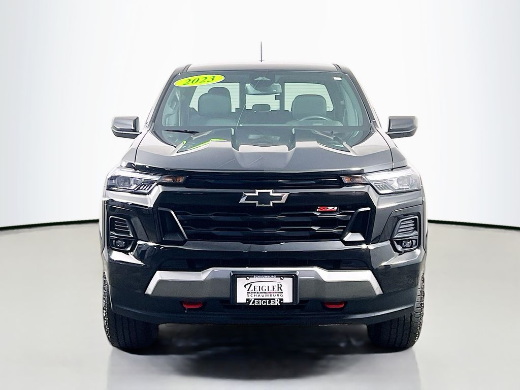 View vehicle photo 2