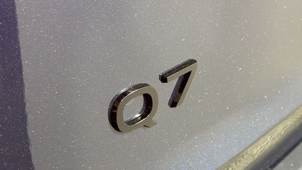 2025 Audi Q7  9