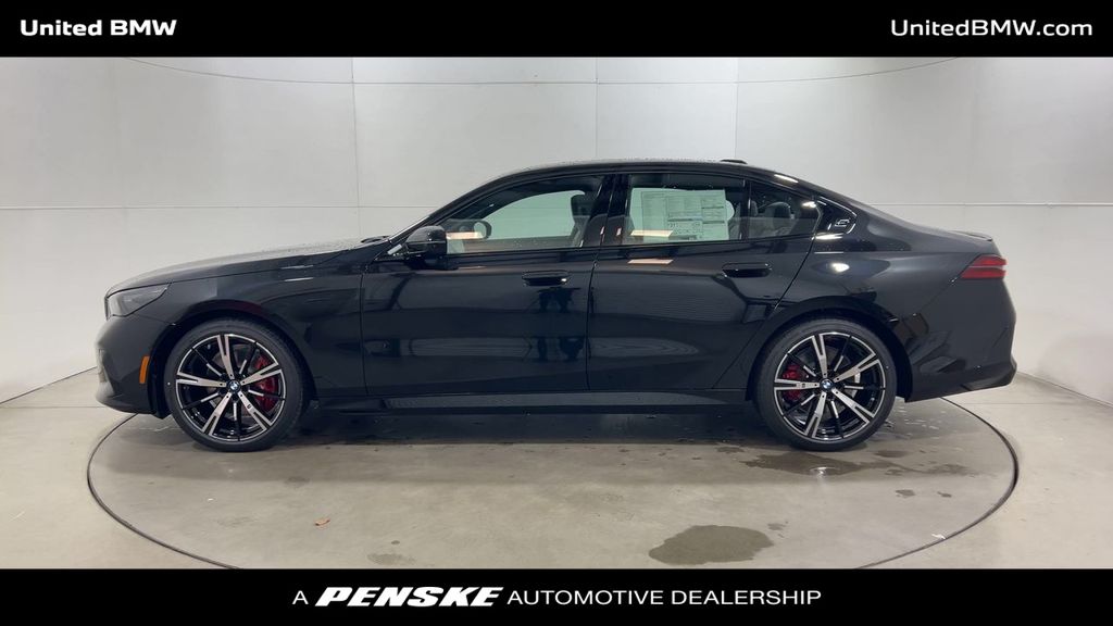 2026 BMW 5 Series 530i 5