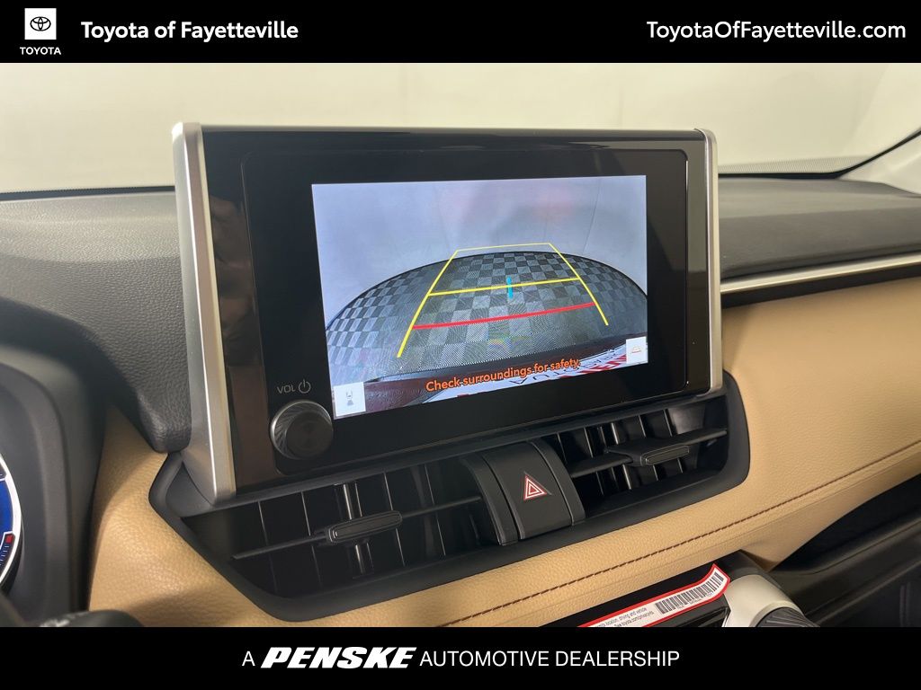 Thumbnail: 2025 Toyota RAV4 - 28