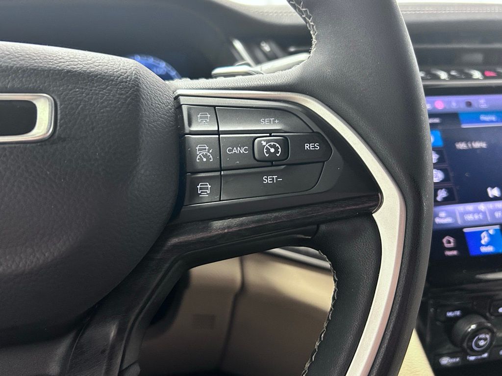 used 2023 Jeep Grand Cherokee L car, priced at $31,746