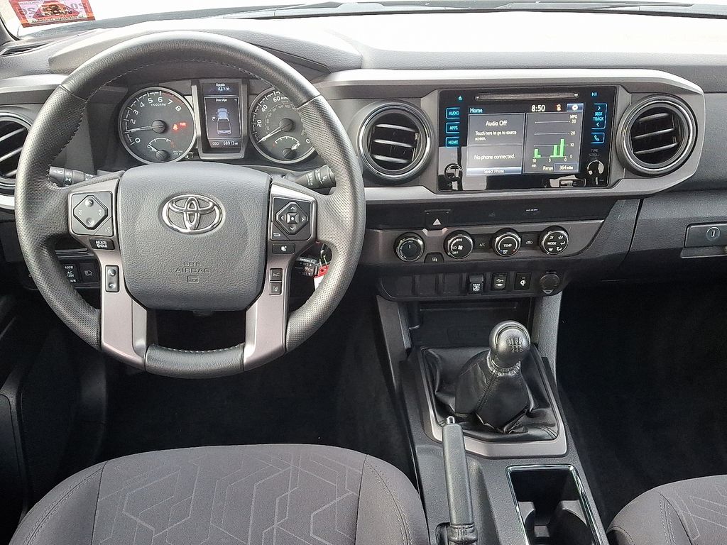 Thumbnail: 2019 Toyota Tacoma - 12