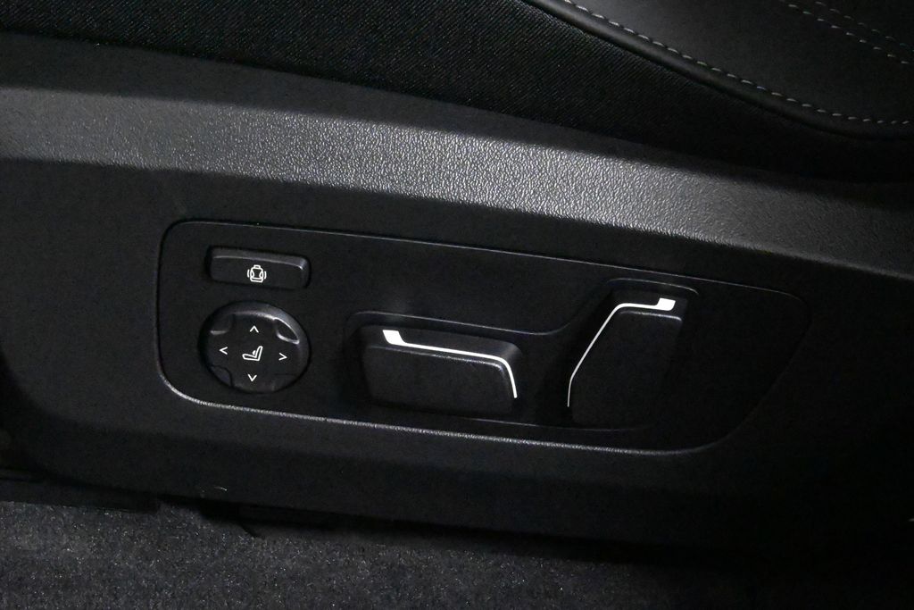 Thumbnail: 2026 BMW X3 - 27