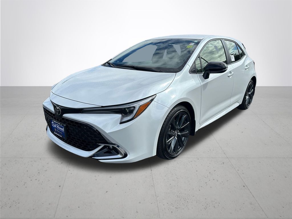 2026 Toyota Corolla Hatchback XSE