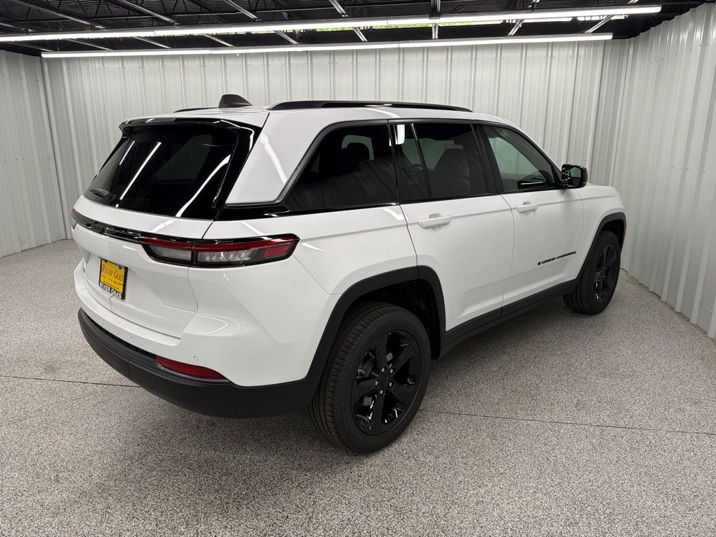 2026 Jeep Grand Cherokee Limited - 5