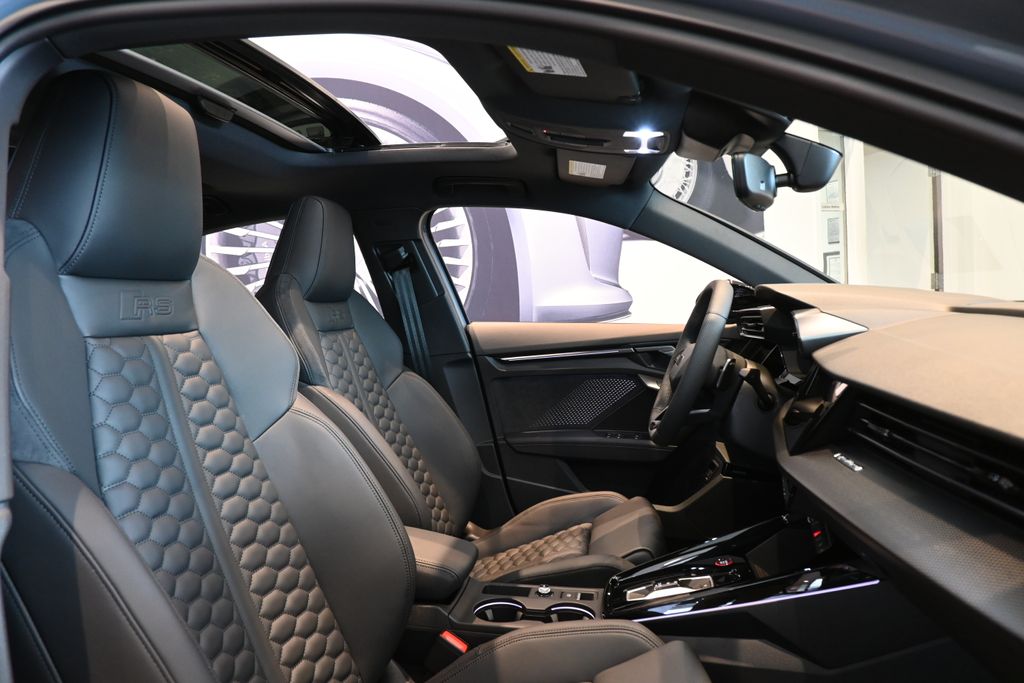 Thumbnail: 2026 Audi RS 3 - 22