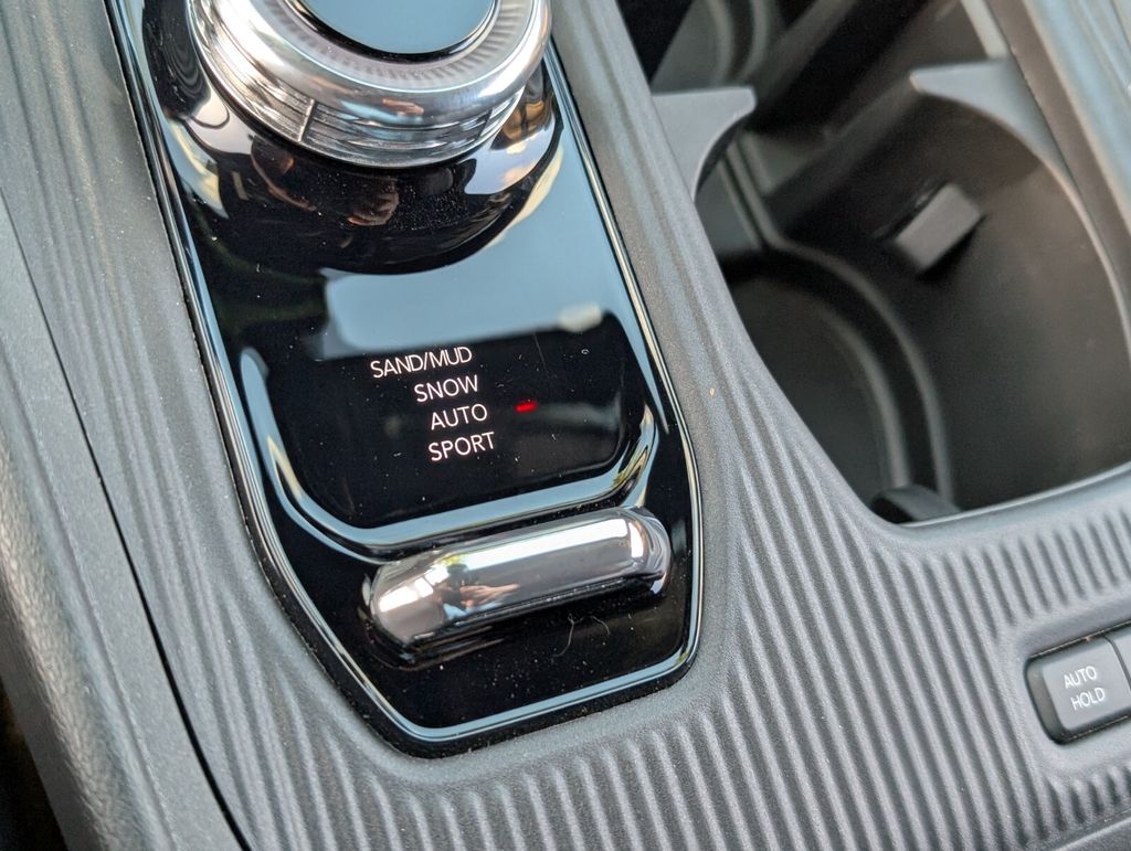 new 2026 Jeep Cherokee car, priced at $42,805