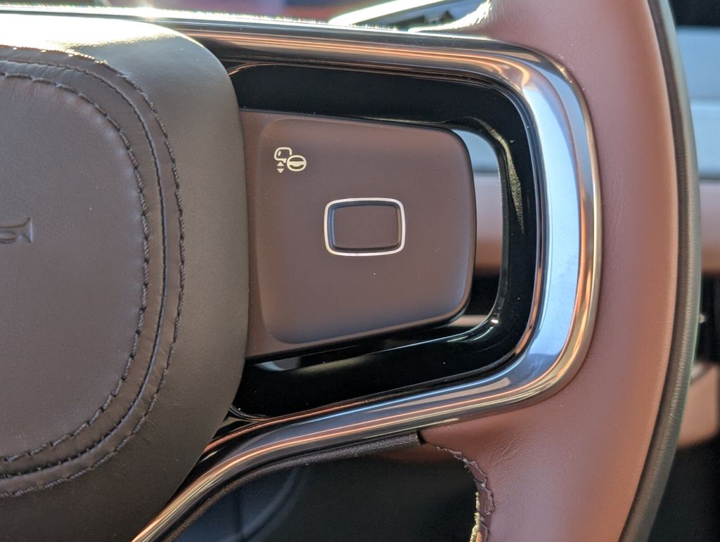 new 2026 Lincoln Navigator L car, priced at $107,590