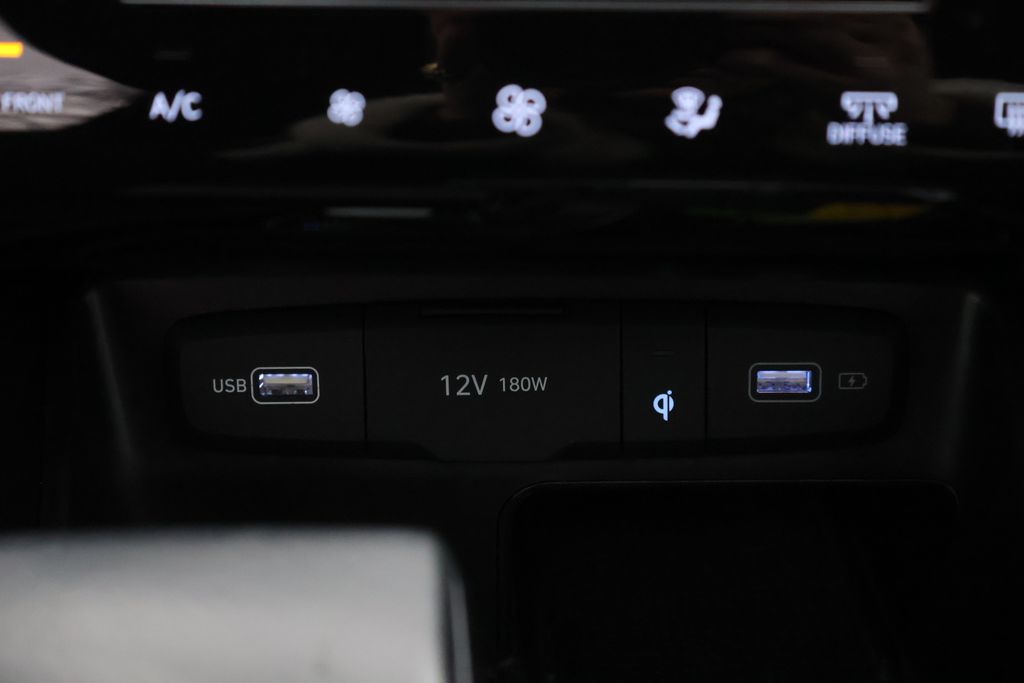 Thumbnail: 2022 Hyundai Santa Cruz - 22