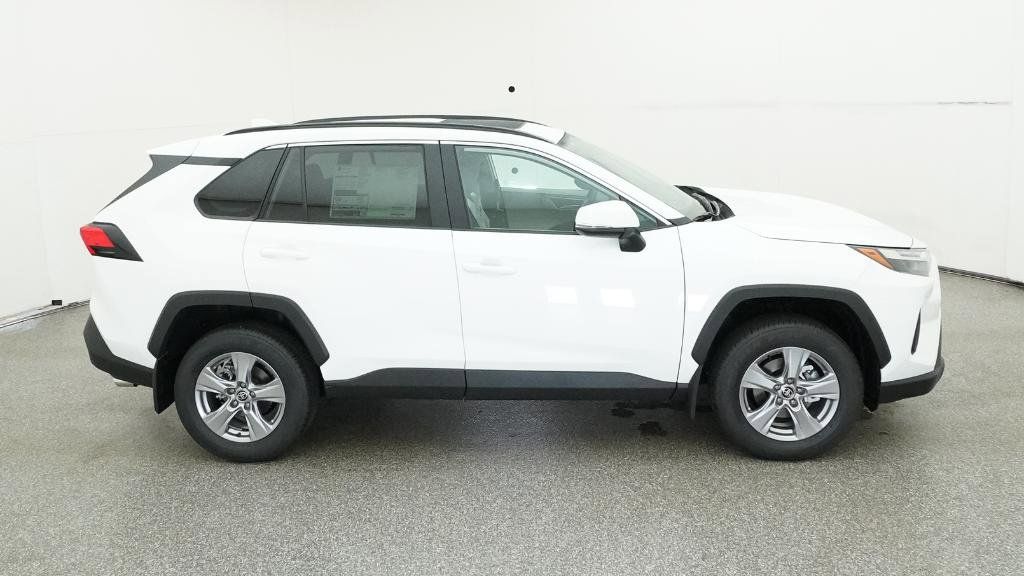 Thumbnail: 2025 Toyota RAV4 - 4