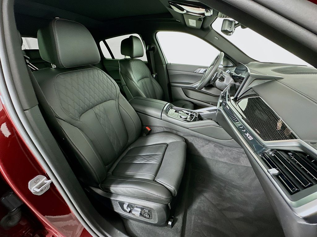 Thumbnail: 2025 BMW X6 - 27