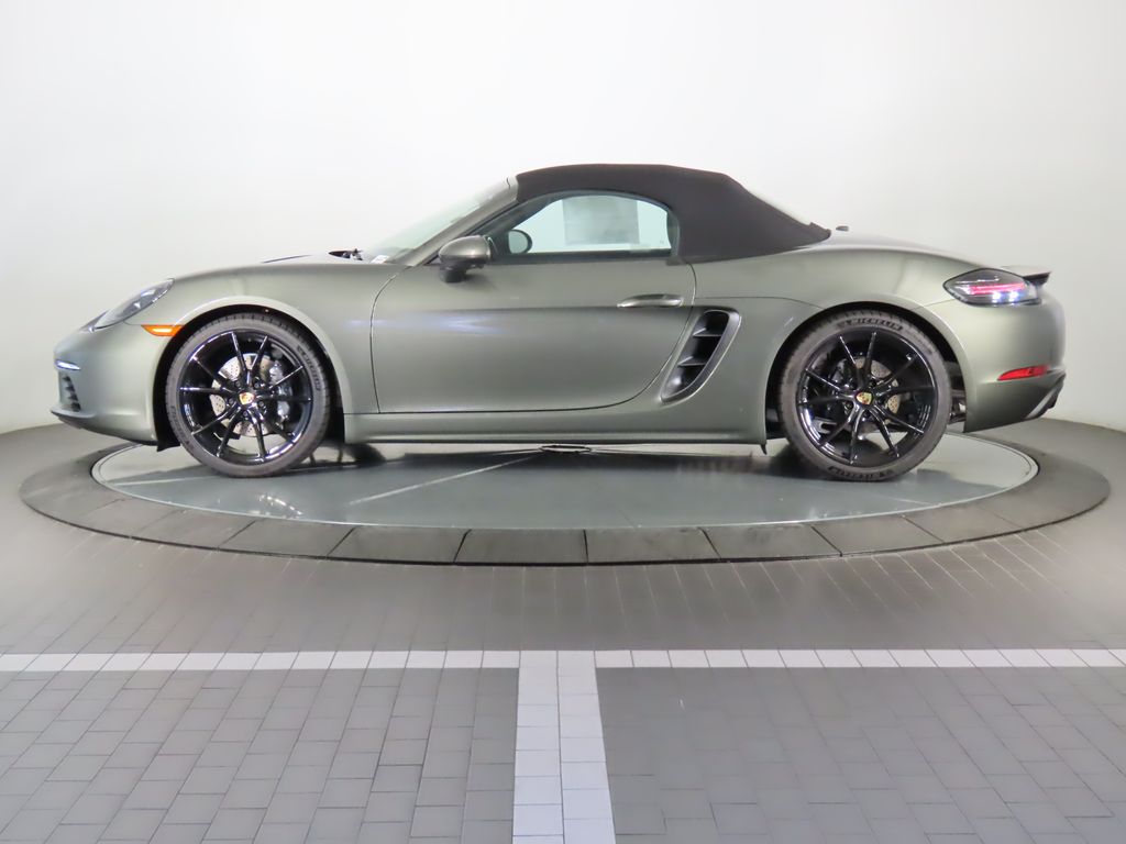 2024 Porsche 718 Boxster  2