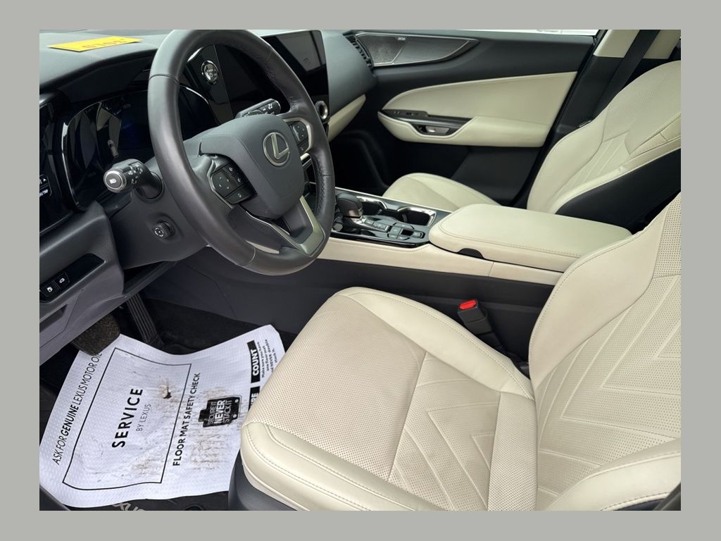 2025 Lexus NX Hybrid 350h Luxury AWD