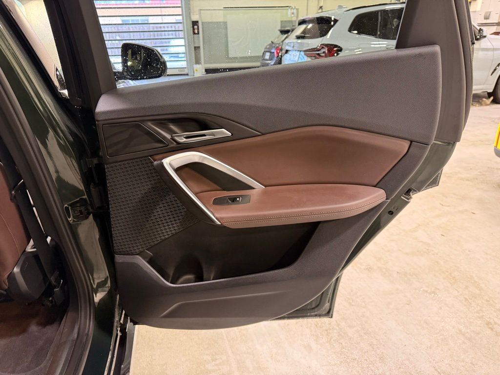 Thumbnail: 2025 BMW X1 - 24