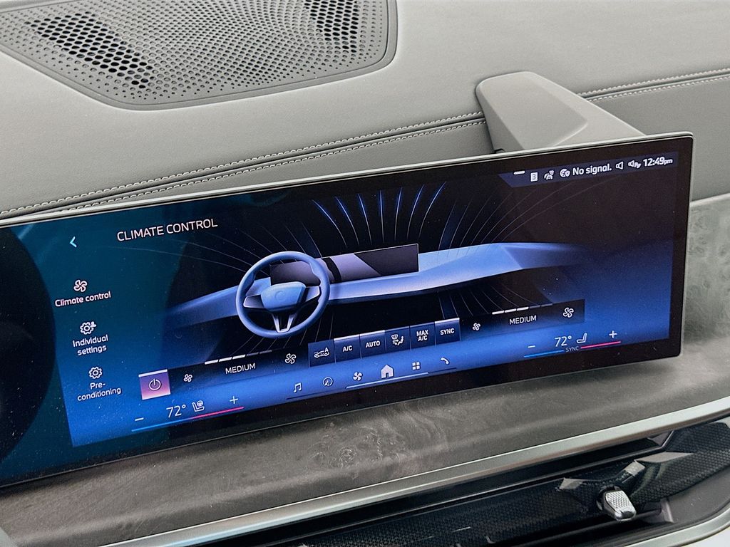 Thumbnail: 2026 BMW X5 - 14