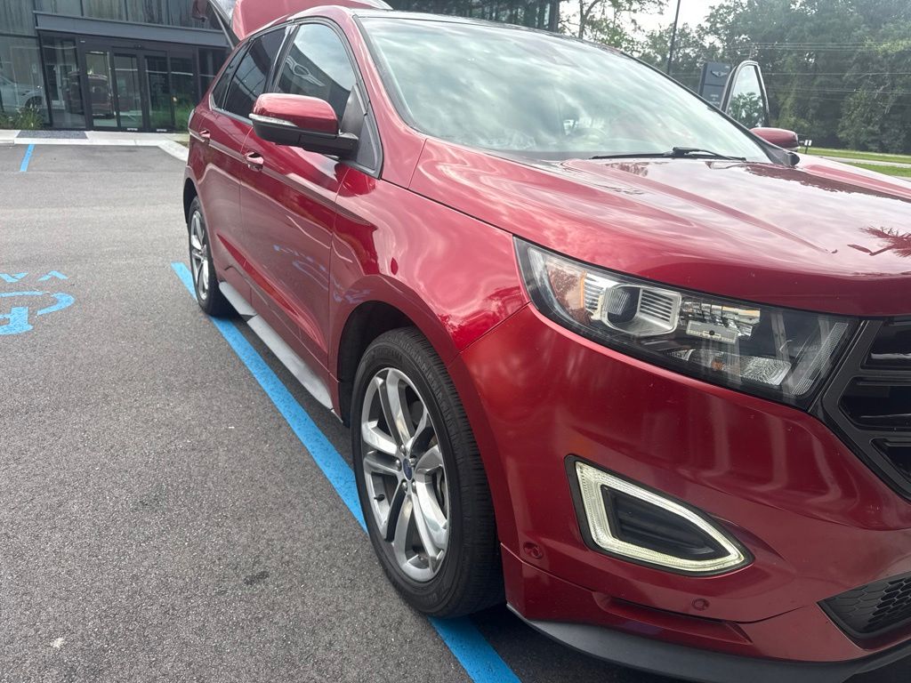 2017 Ford Edge Sport