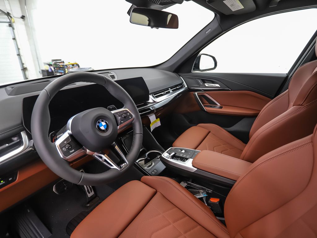 Thumbnail: 2026 BMW X1 - 10