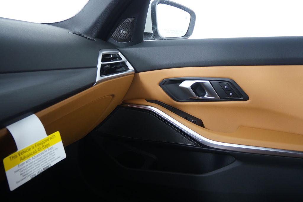 Thumbnail: 2026 BMW 3 Series - 26