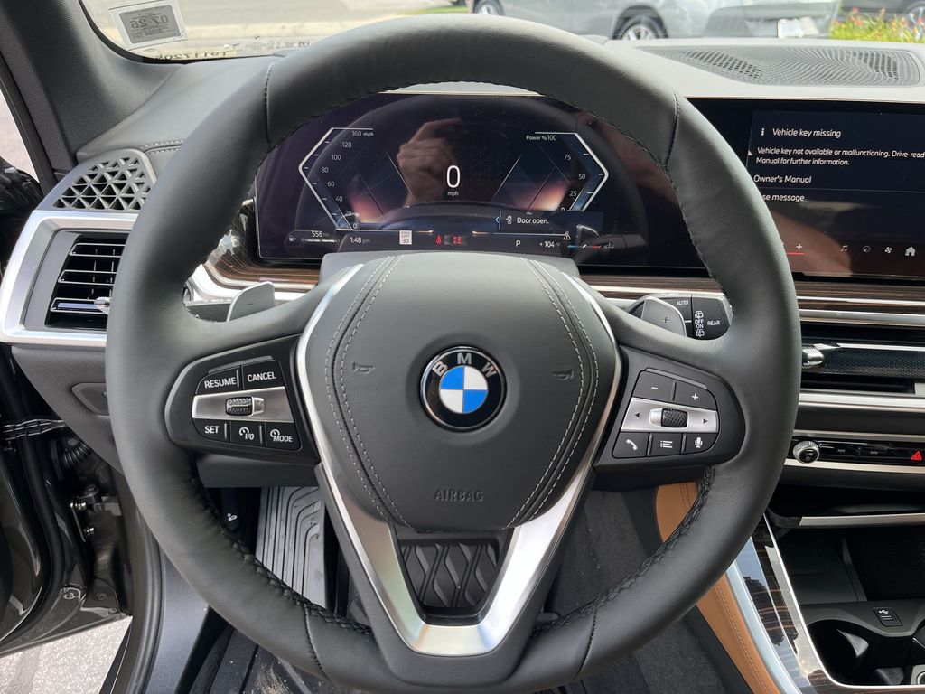 Thumbnail: 2026 BMW X5 - 14