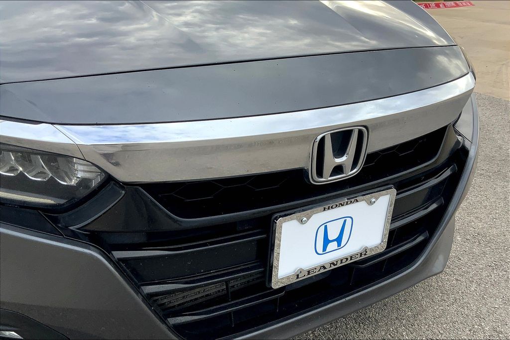 2018 Honda Accord Touring 31