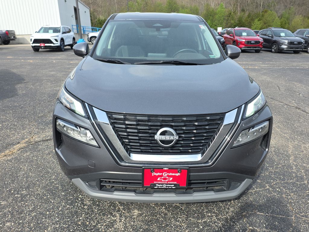 View vehicle photo 3